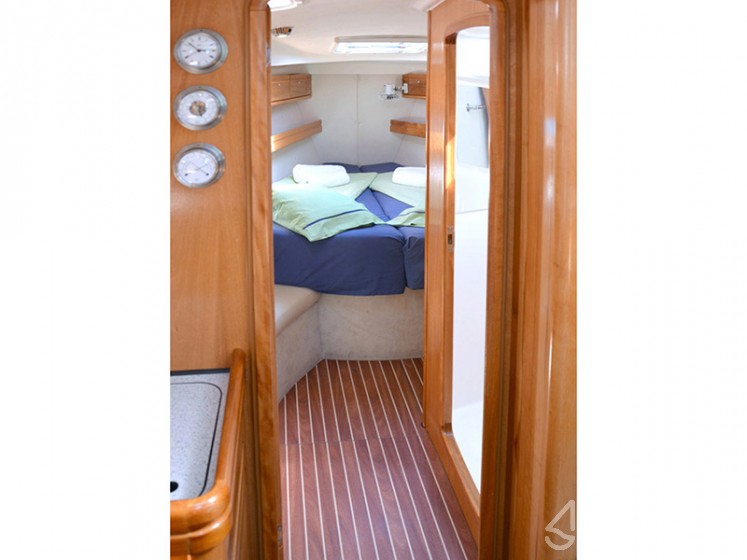 Bavaria 39 Cruiser - Yacht Charter Sailica