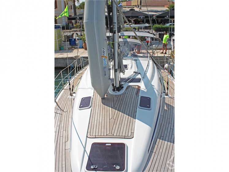 Bavaria 39 Cruiser - Yacht Charter Sailica