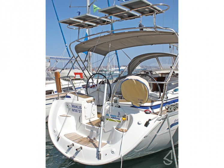 Bavaria 42 Cruiser - Yacht Charter Sailica