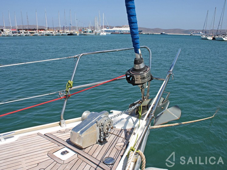 Bavaria 42 Cruiser - Yacht Charter Sailica