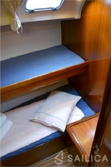 Bavaria 44 - Yacht Charter Sailica