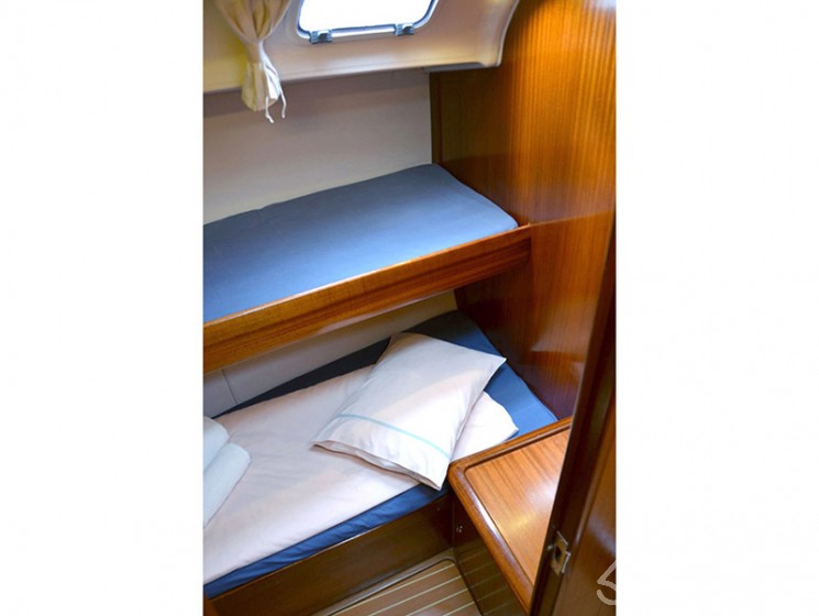 Bavaria 44 - Yacht Charter Sailica