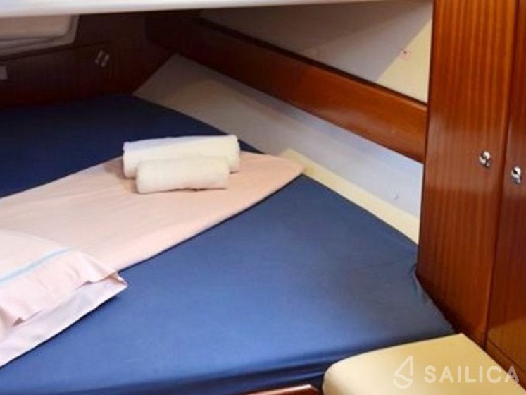 Bavaria 44 - Yacht Charter Sailica