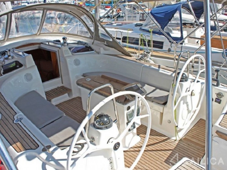 Bavaria 46 Cruiser - Yacht Charter Sailica