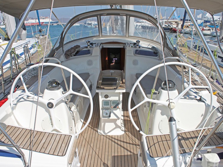 Bavaria 46 Cruiser - Yacht Charter Sailica