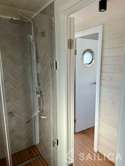 WOMA D13 - Yacht Charter Sailica