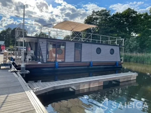 WOMA D13 - Yacht Charter Sailica