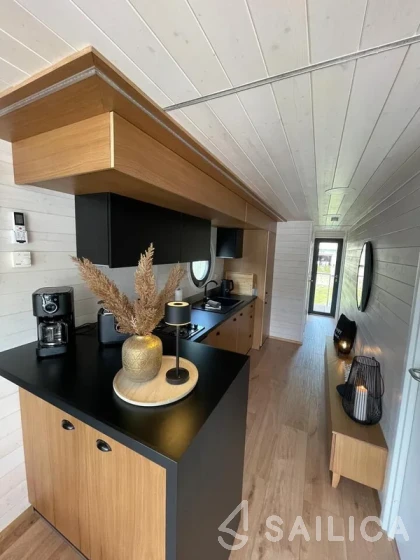 WOMA D13 - Yacht Charter Sailica