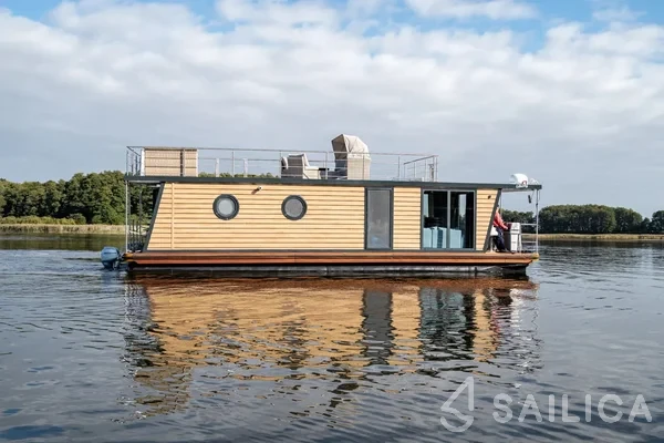 WOMA D13 - Yacht Charter Sailica
