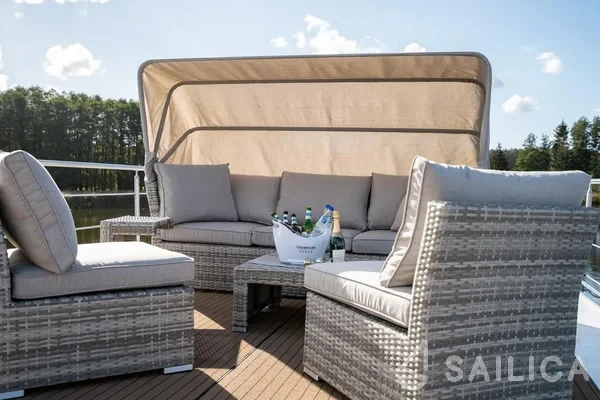 WOMA D13 - Yacht Charter Sailica