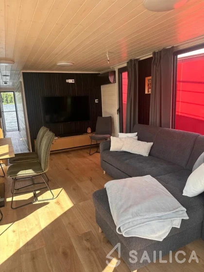 WOMA D13 - Yacht Charter Sailica