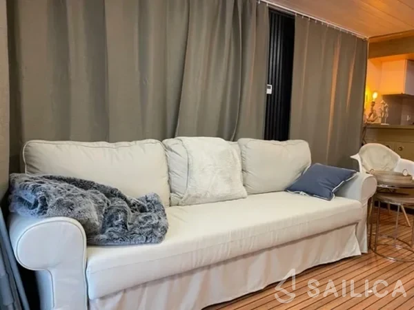 WOMA D13 - Yacht Charter Sailica