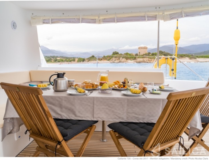 Catalante 720 - Yacht Charter Sailica