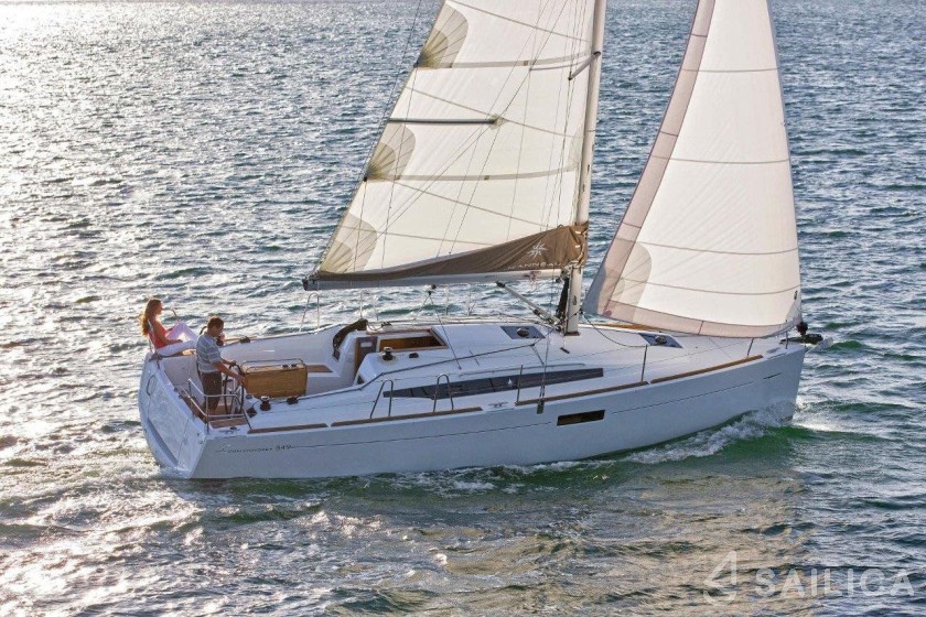 Sun Odyssey 349 - Yacht Charter Sailica