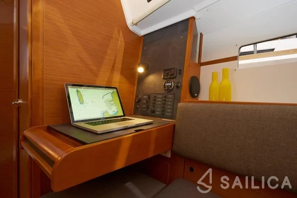 Sun Odyssey 349 - Yacht Charter Sailica