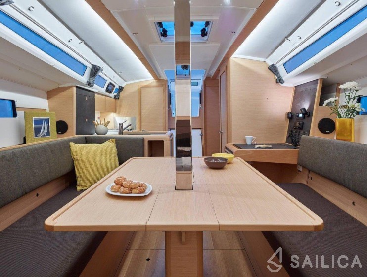 Sun Odyssey 349 - Yacht Charter Sailica