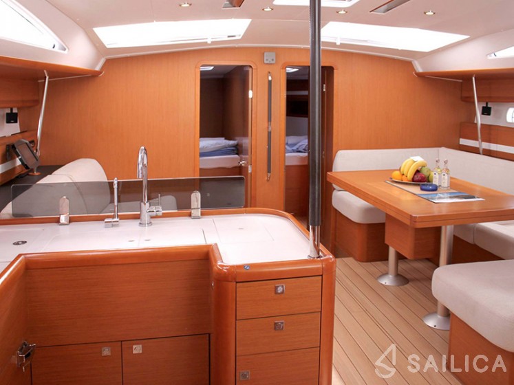 Jeanneau 53 - Yacht Charter Sailica