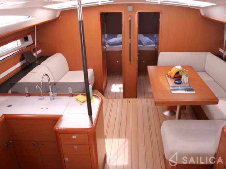 Jeanneau 53 - Yacht Charter Sailica
