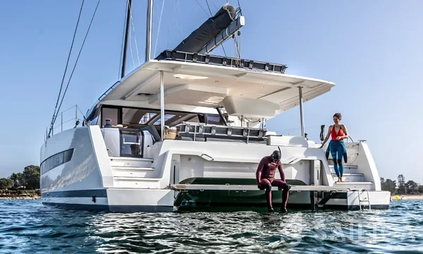 Aura 51 - Yacht Charter Sailica