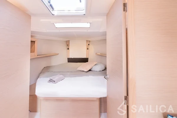 Dufour 37 - Yacht Charter Sailica
