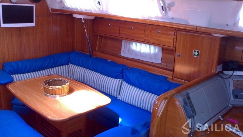 Bavaria 46 Cruiser - Yacht Charter Sailica