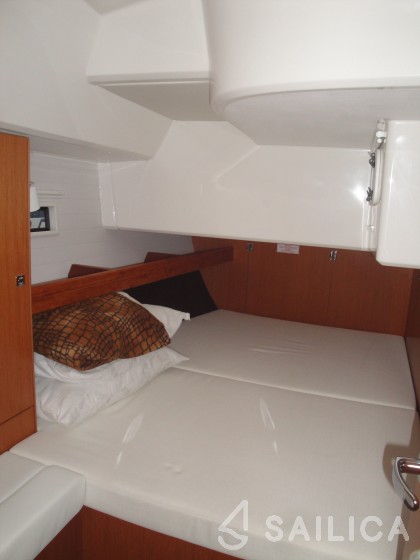 Bavaria Cruiser 46 - Yacht Charter Sailica