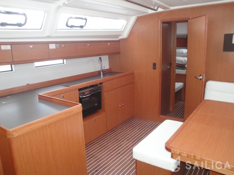 Bavaria Cruiser 46 - Yacht Charter Sailica