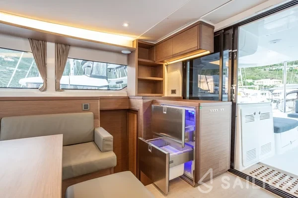 Lagoon 46  - Yacht Charter Sailica
