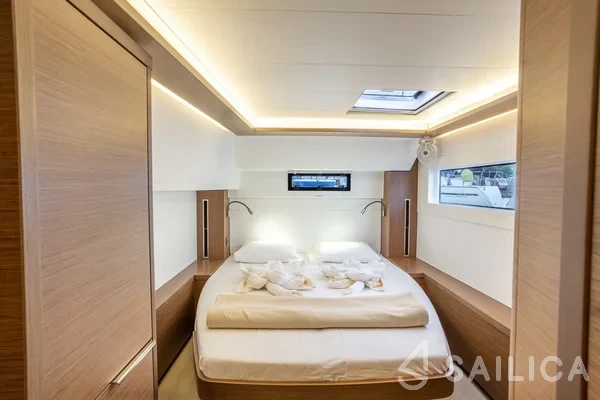 Lagoon 46  - Yacht Charter Sailica