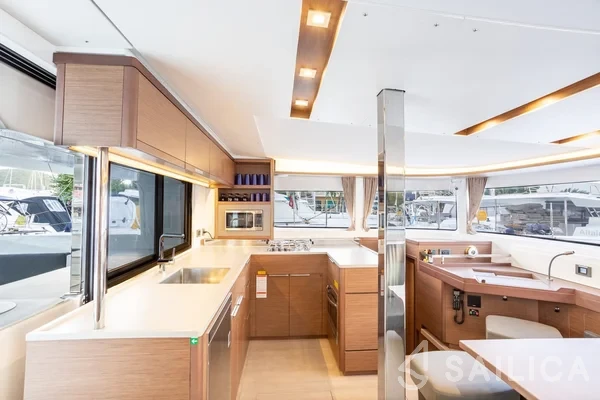 Lagoon 46  - Yacht Charter Sailica