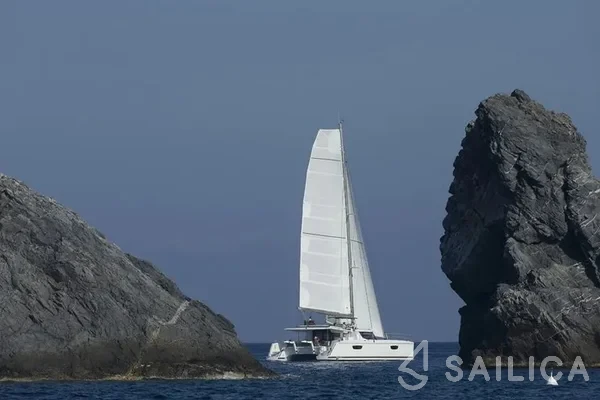 Saba 50 - Yacht Charter Sailica
