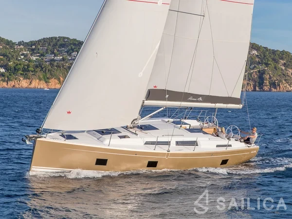 Hanse 418 - Yacht Charter Sailica