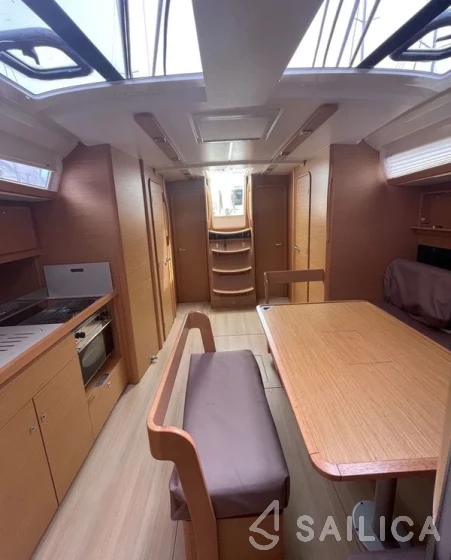 Dufour 430 Grand Large - Yacht Charter Sailica