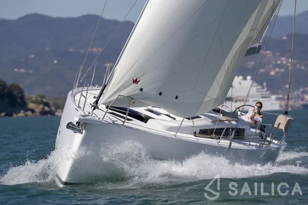 Dufour 430 Grand Large - Yacht Charter Sailica