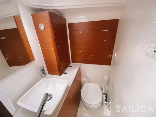 Dufour 390 Grand Large - Yacht Charter Sailica