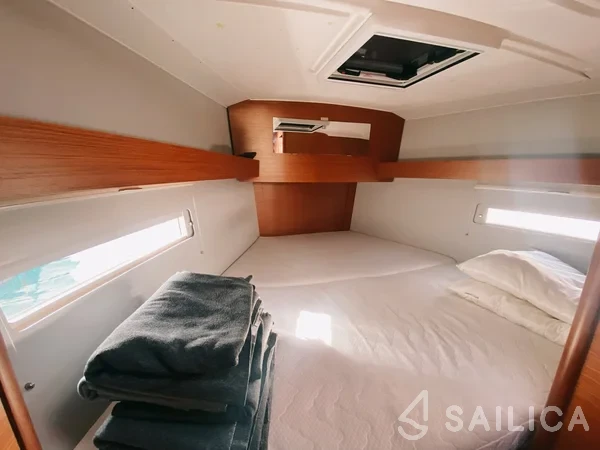 Dufour 390 Grand Large - Yacht Charter Sailica