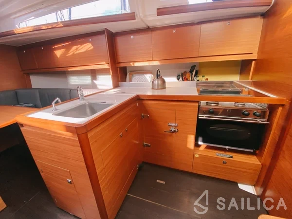 Dufour 390 Grand Large - Yacht Charter Sailica
