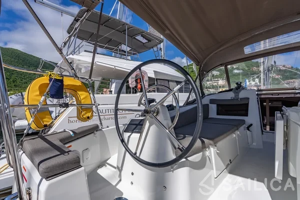 Sun Odyssey 410 - Yacht Charter Sailica