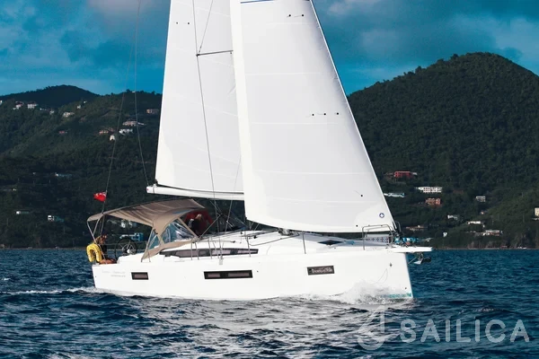 Sun Odyssey 410 - Yacht Charter Sailica
