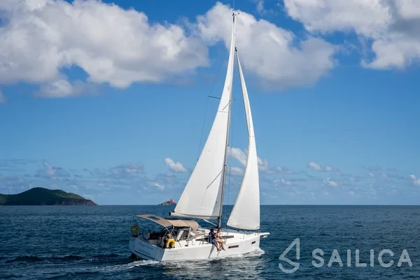 Sun Odyssey 380 - Yacht Charter Sailica