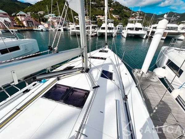 Sun Odyssey 440 - Yacht Charter Sailica