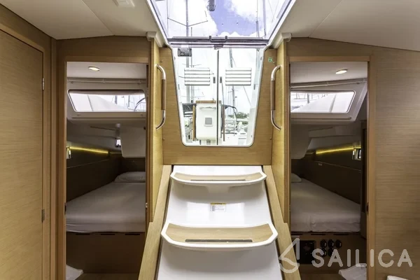 Sun Odyssey 490 - Yacht Charter Sailica