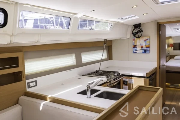 Sun Odyssey 490 - Yacht Charter Sailica