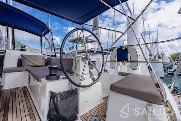 Sun Odyssey 490 - Yacht Charter Sailica