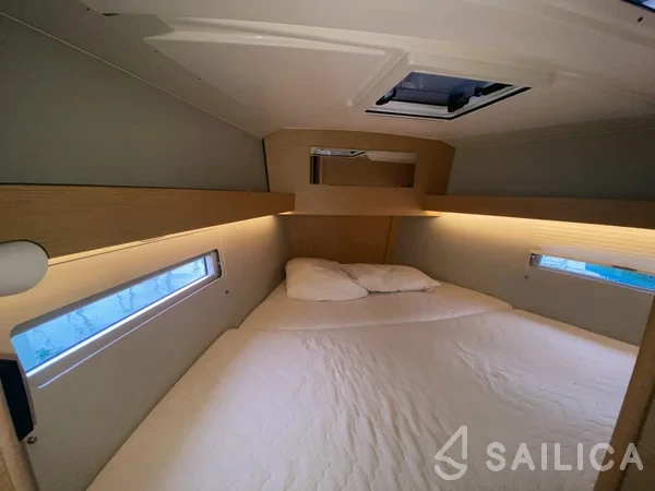 Dufour 390 Grand Large - Yacht Charter Sailica