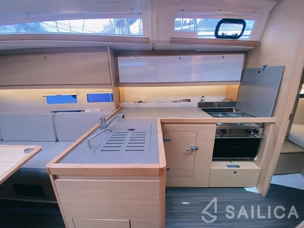 Dufour 390 Grand Large - Yacht Charter Sailica