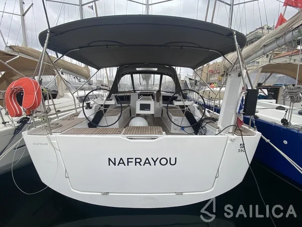 Dufour 390 Grand Large - Yacht Charter Sailica