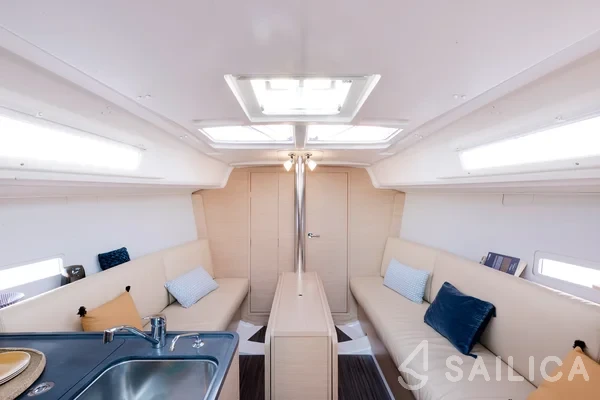 Dufour 32 - Yacht Charter Sailica