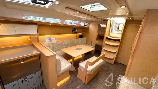 Dufour 430 - Yacht Charter Sailica