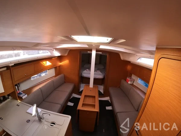 Dufour 37 - Yacht Charter Sailica